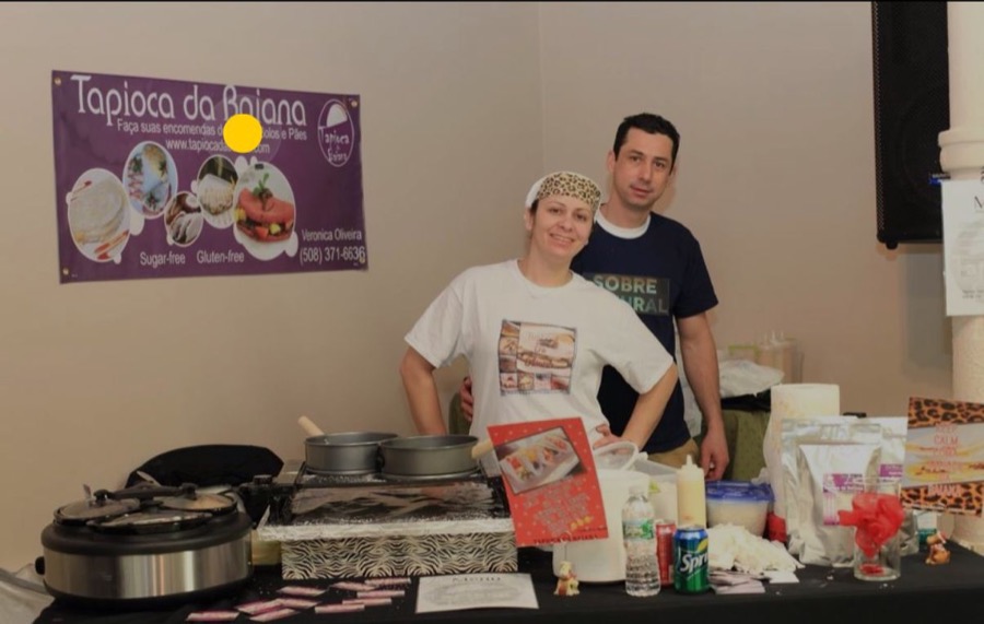 Verônica Oliveira na barraca da Tapioca da Baiana, onde tudo começou